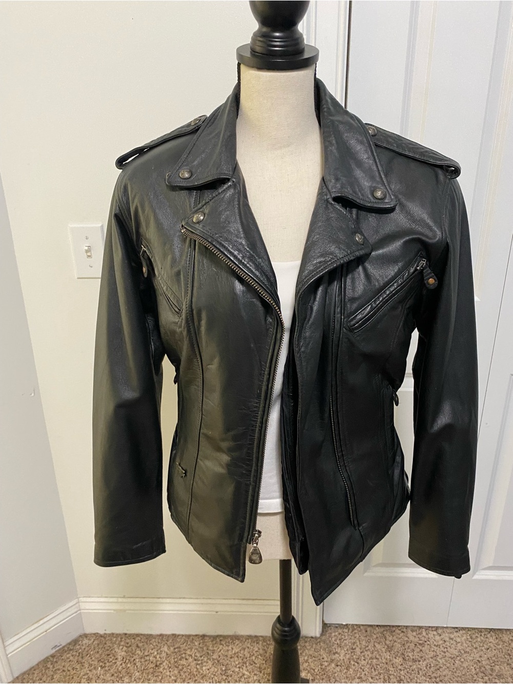 NWT Harley-Davidson Black Women's Leather Biker Jacket